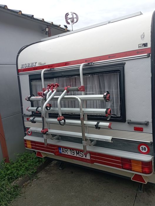 Rulotă Hobby classic 430 2 zone 1000kg