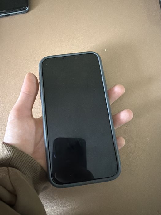 Продается 7 телефонов и один планшет