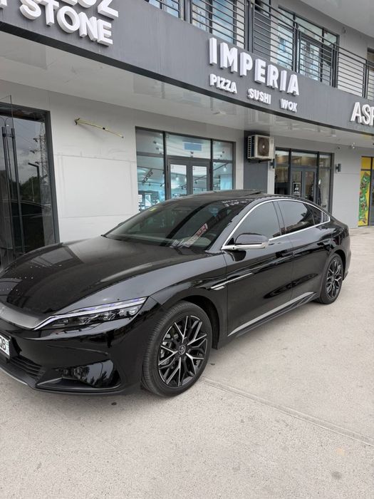 BYD Han 2025 — 3