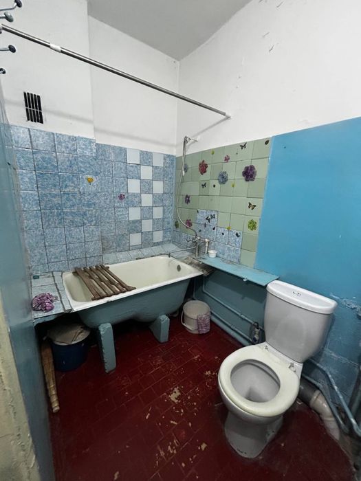 1/6/9 базар Кадышева ! аренда 250