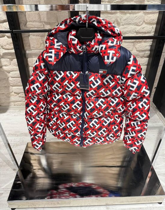 Geaca de iarna the north face, tommy, armani