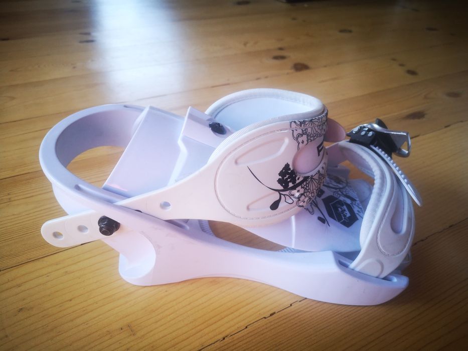 Сноуборд апарати FTWO