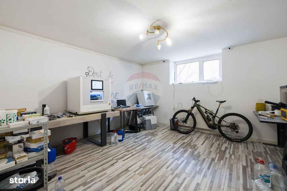 Spatiu birouri Centrul Civic Brasov AFI Mall 200 mp D + M