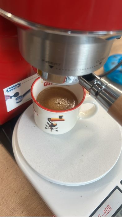 Кофемашина Delonghi EC680R