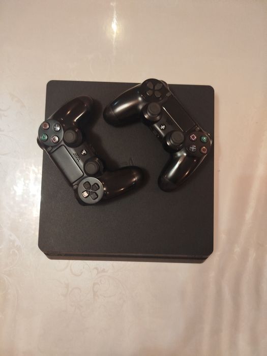 Playstation 4 slim 1 тб