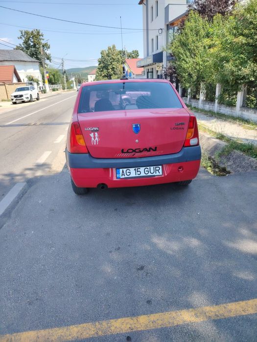 Vând Logan 1.4 benzina