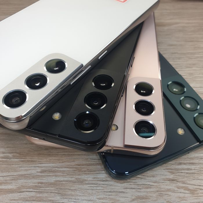 Samsung S22Plus  8/256GB Snapdragon