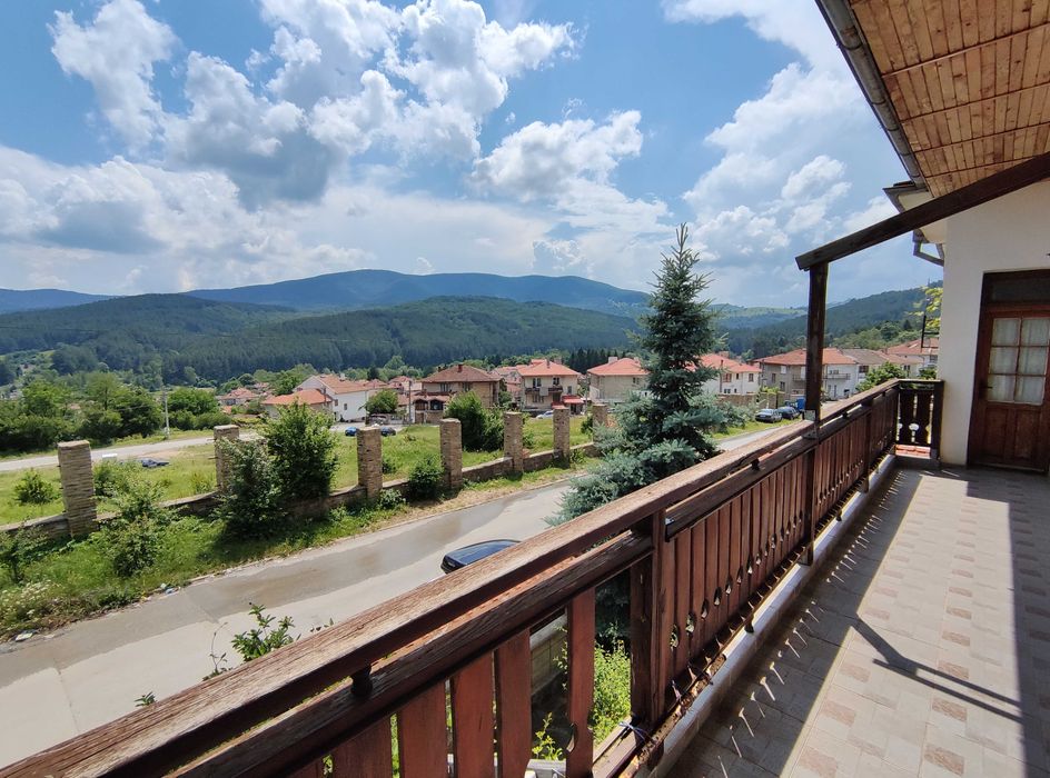 Продава се Къща в Котел - 320 кв.м за 688 €/кв.м - Снимка #4