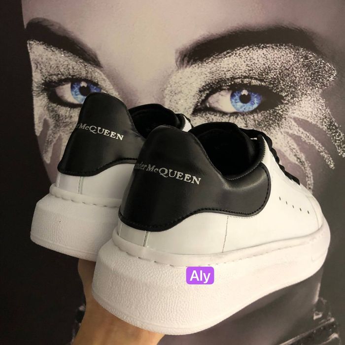 Alexander Mcqueen