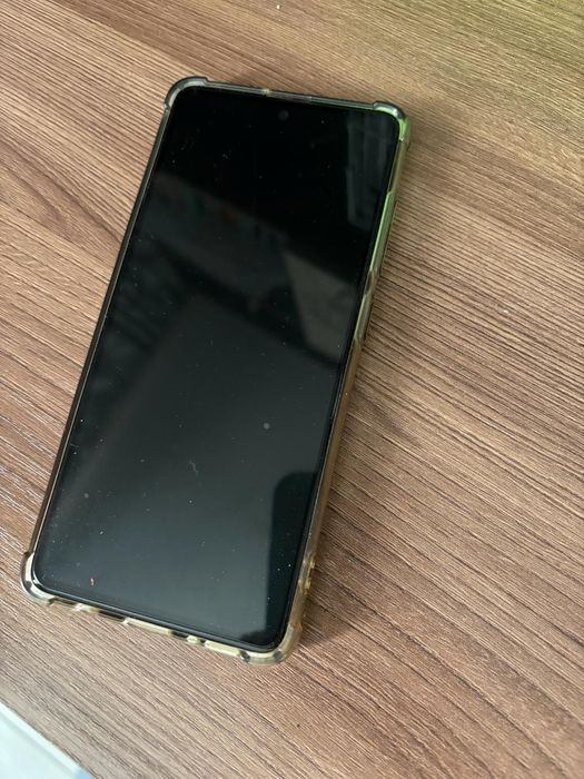 Самсунг А51 продам