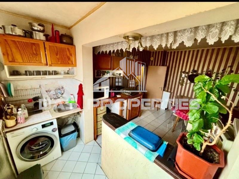 Продава се Двустаен апартамент в София, Люлин 9 - 65 кв.м за 2300 €/кв.м - Снимка #5