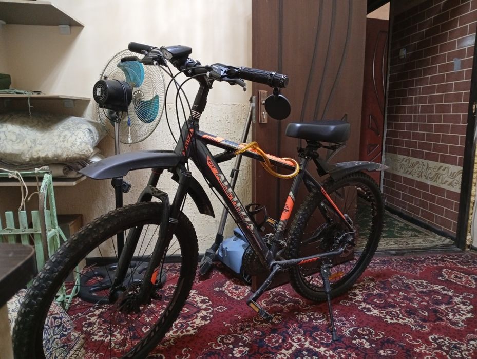 Продается велосипед GT Aletezza