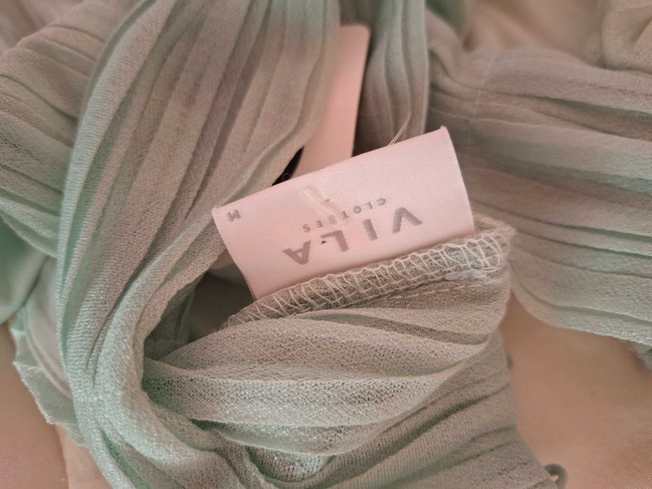 Нови официални рокли