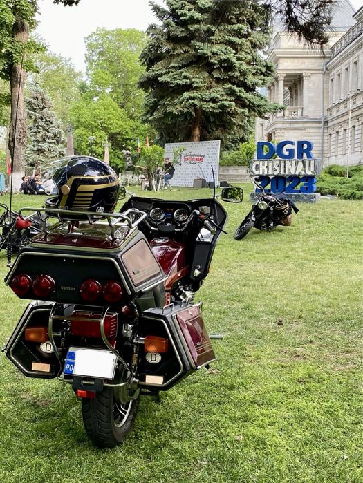 Honda GL650 (cx650, cx500) Silverwing Interstate