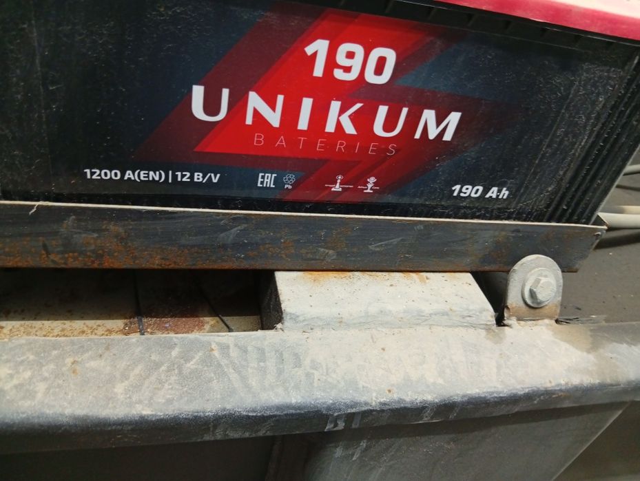 Аккумулятор бу 190Ah