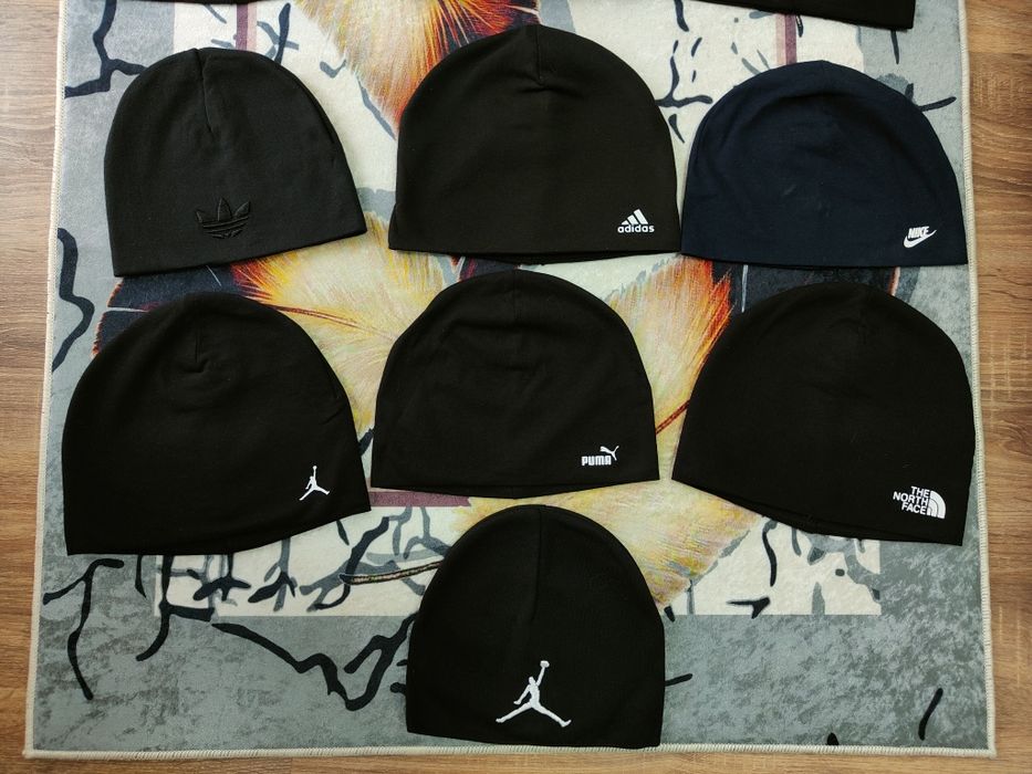 Căciulă NY Căciulă preț bucata