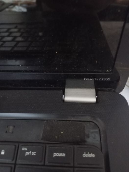 2 ноутбука на запчасти. Samsung/Hp