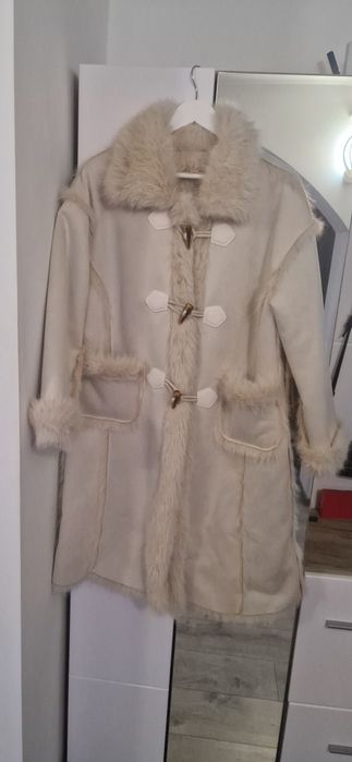 Vand cojoc nou de dama