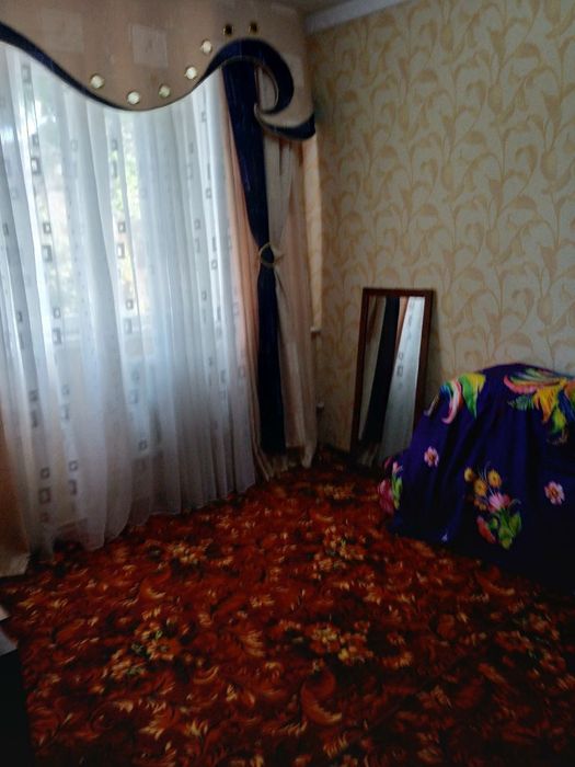 bir xonalik dom ijaraga beriladi