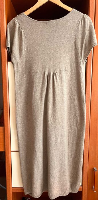 Rochie merino si cashmir maro, bej Marie Lund, fara maneci