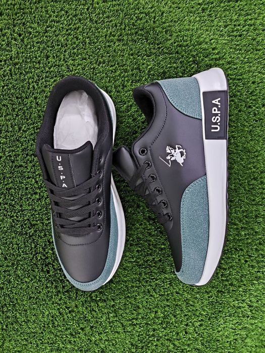 Polo erkaklar ayoq kiyimlar