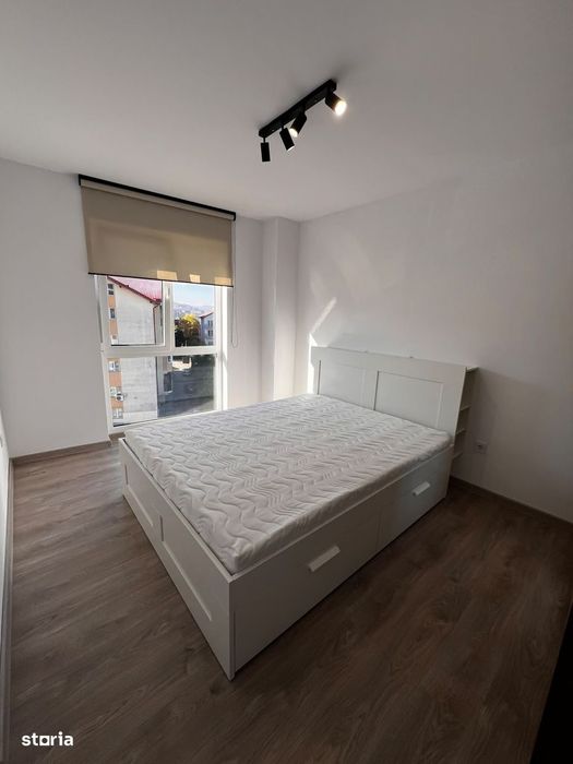 Apartament 3 camere, 60mp + 4mp balcon, parcare subterana, Eroilor