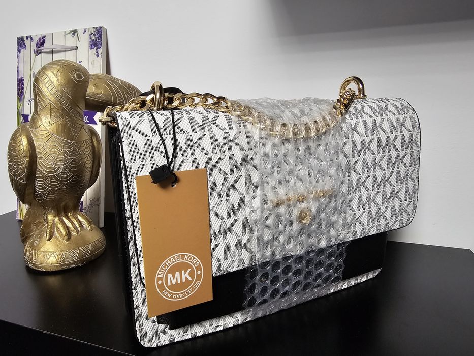 Genți Michael Kors diferite culori