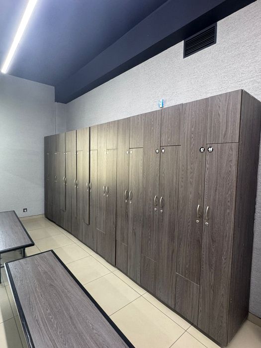 Шкафы  для раздевалок