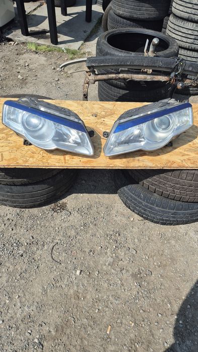 Оригинален Десен  Фар VALEO за Пасат Б6 2005- 2010г