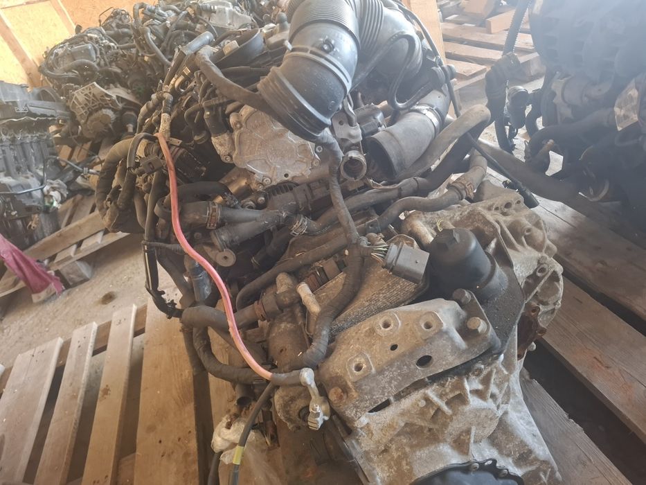 Vând motor passat b7 2012 2.0 D 140cp Avem TOATĂ GAMA VOLSKWAGEN: golf 5 golf 6 b5 b6 b7 Touareg Touran passat cc crafter toate codurile motor