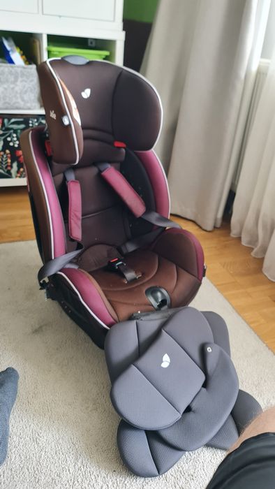 Scaun auto Joie, pentru copil,