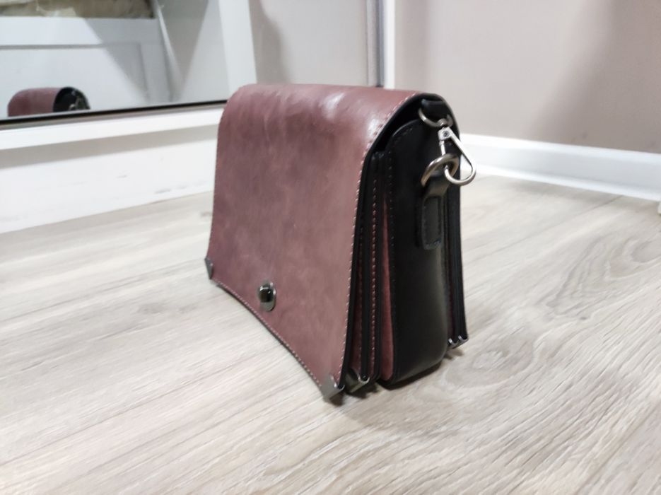 Нова дамска чанта