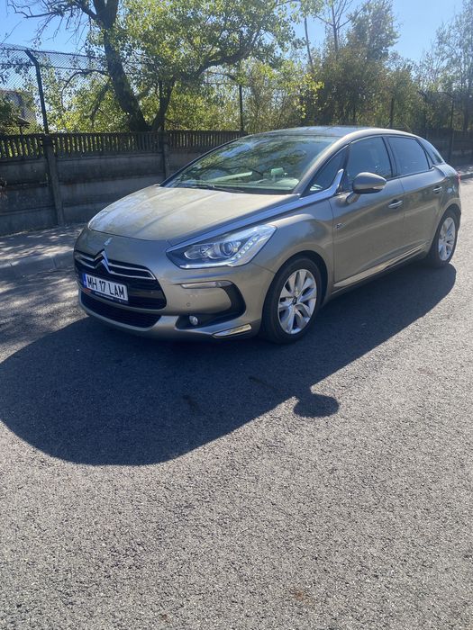 Citroën DS5 Hybrid 2013