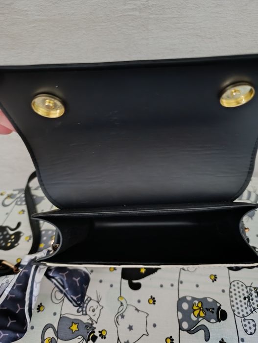 Продам сумочка в отличном состоянии