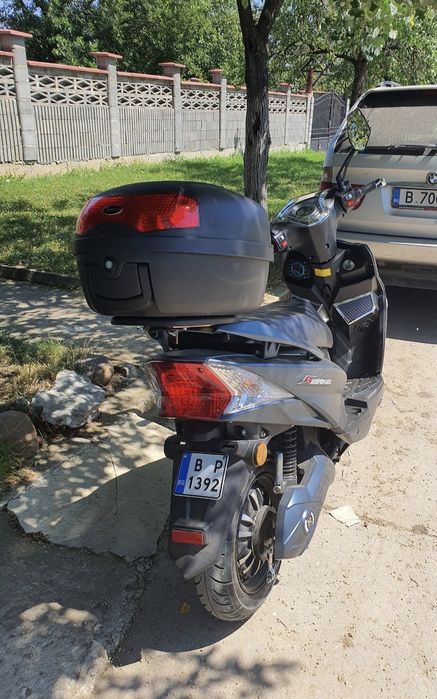 Sunra Hawk / Ел. скутер