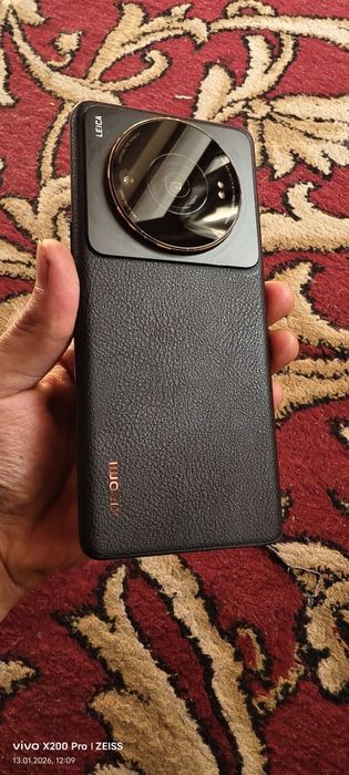 Xiaomi 12s ultra 12/256 GB  holat yangi 10/10