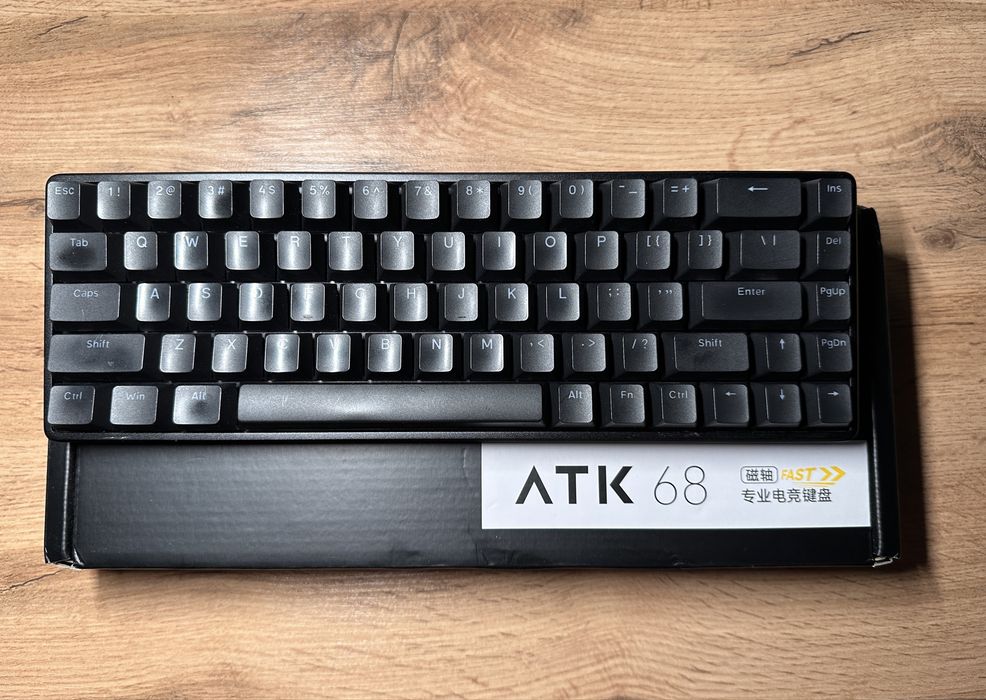 Магнитная клавиатура ATK68