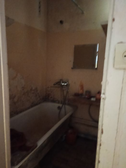 Arendaga beriladi 2 xona