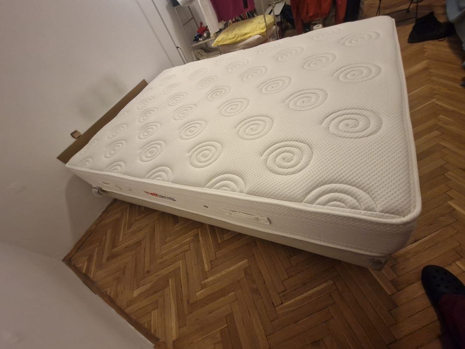 легло и рамка на легло