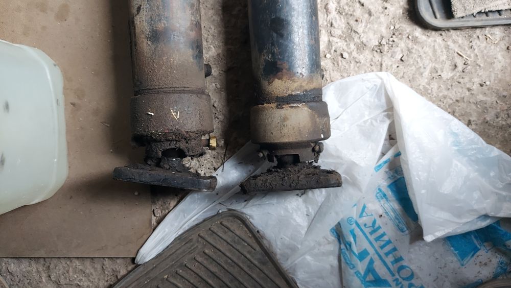 Цилиндры на телеги птс 9-12