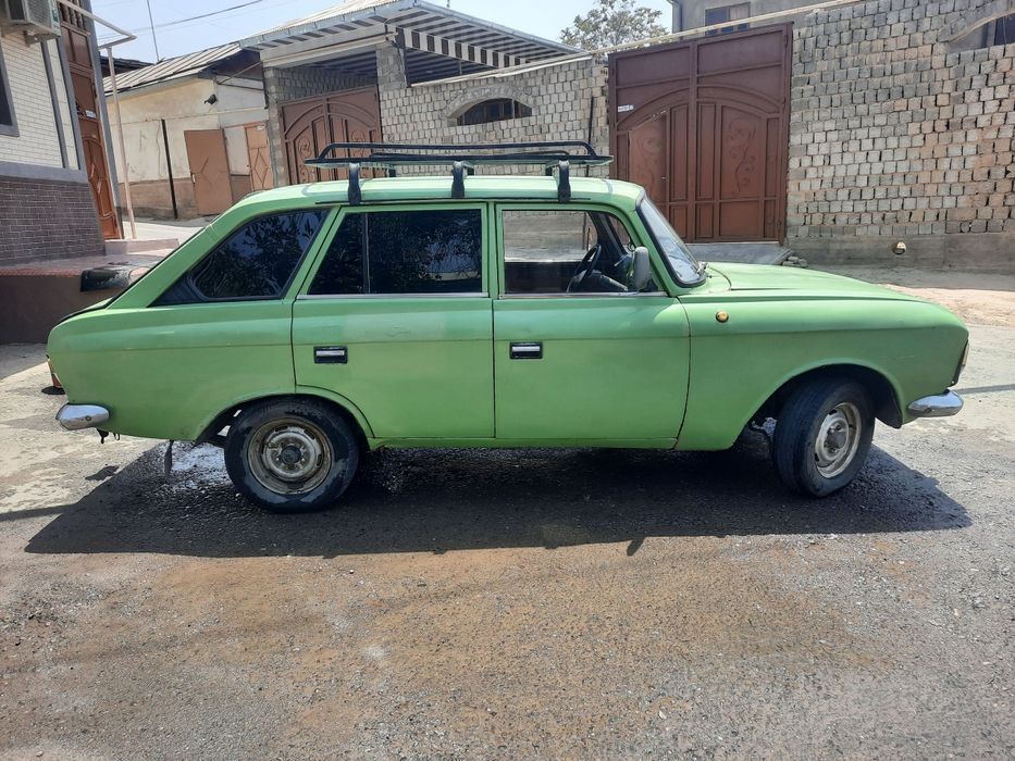 Kombi sotiladi
1989 йил

Прабеги номалум

Газ 4 йил булди куйилганига