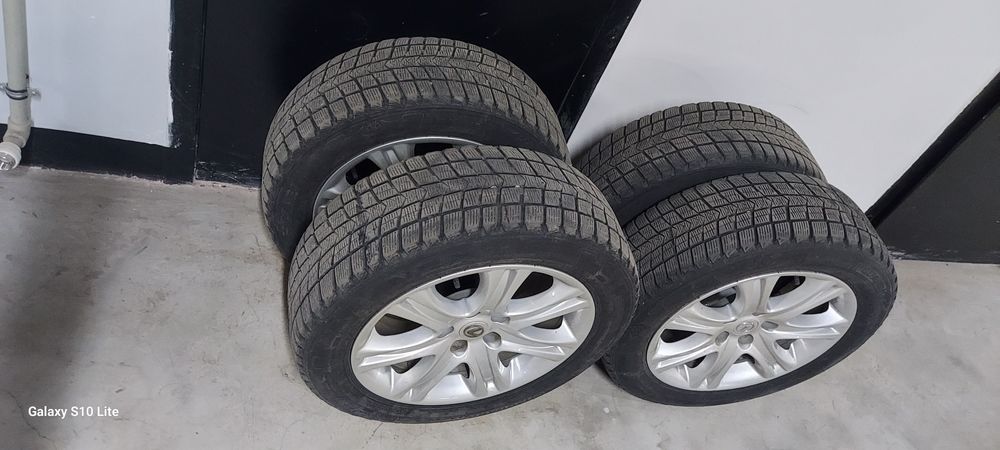 Диски с зимней резиной Ls460