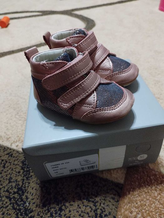 Ghetute piele Robeez marimea 18