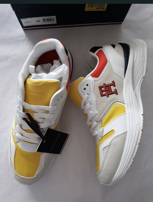 Tommy Hilfiger nr 43 originali