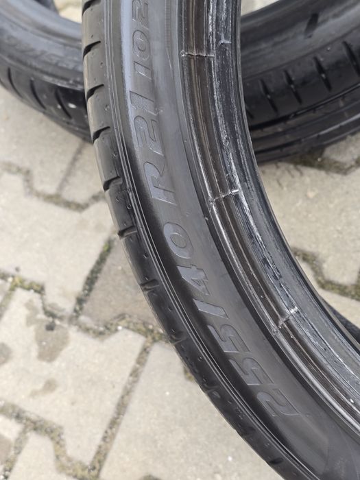 255 40 21 Pirelli