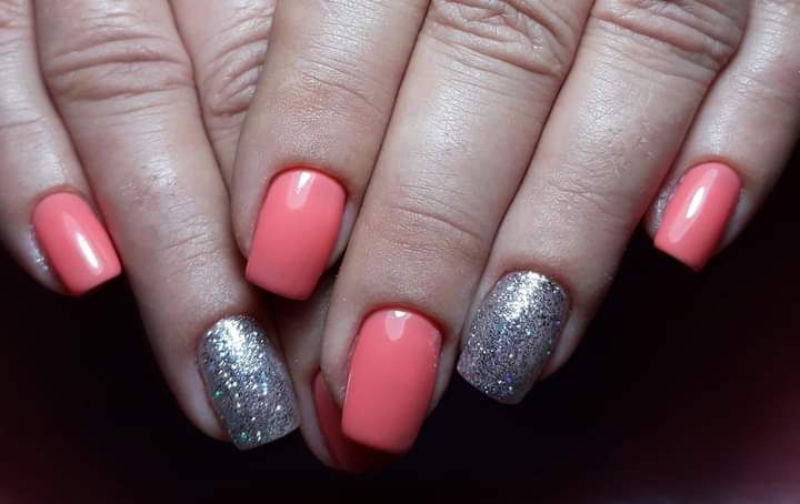 Unghii oja semii permanenta la locația mea