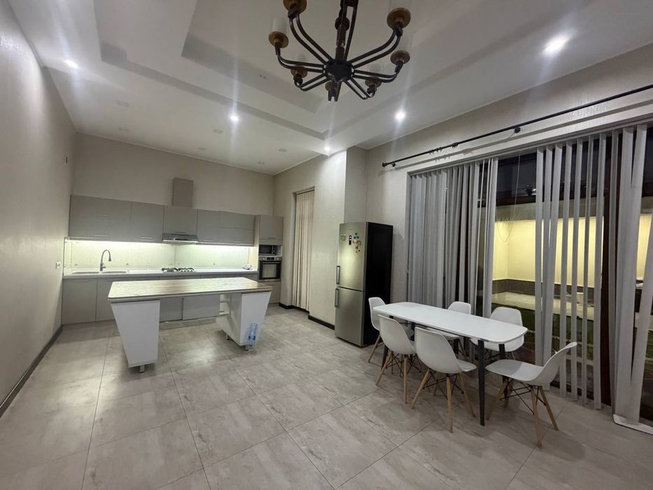 Продается Дом 4 сотки 350м2 Никитина