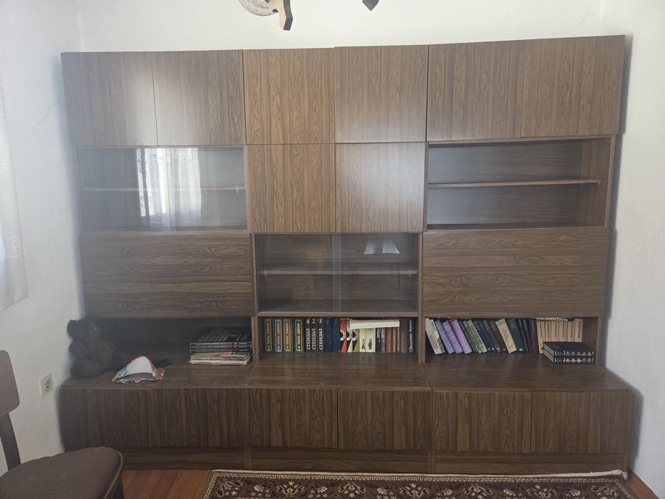 Дървена голяма секция