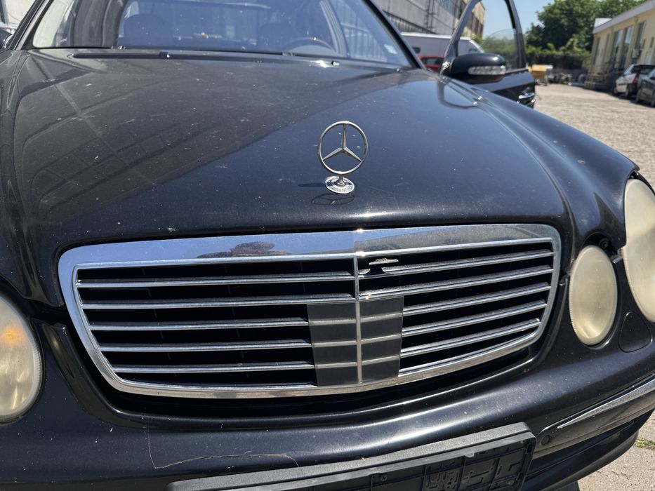 Нa части Mercedes benz W211 224 v6