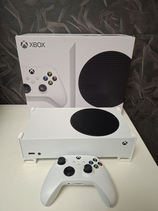 Консоль Xbox Series S